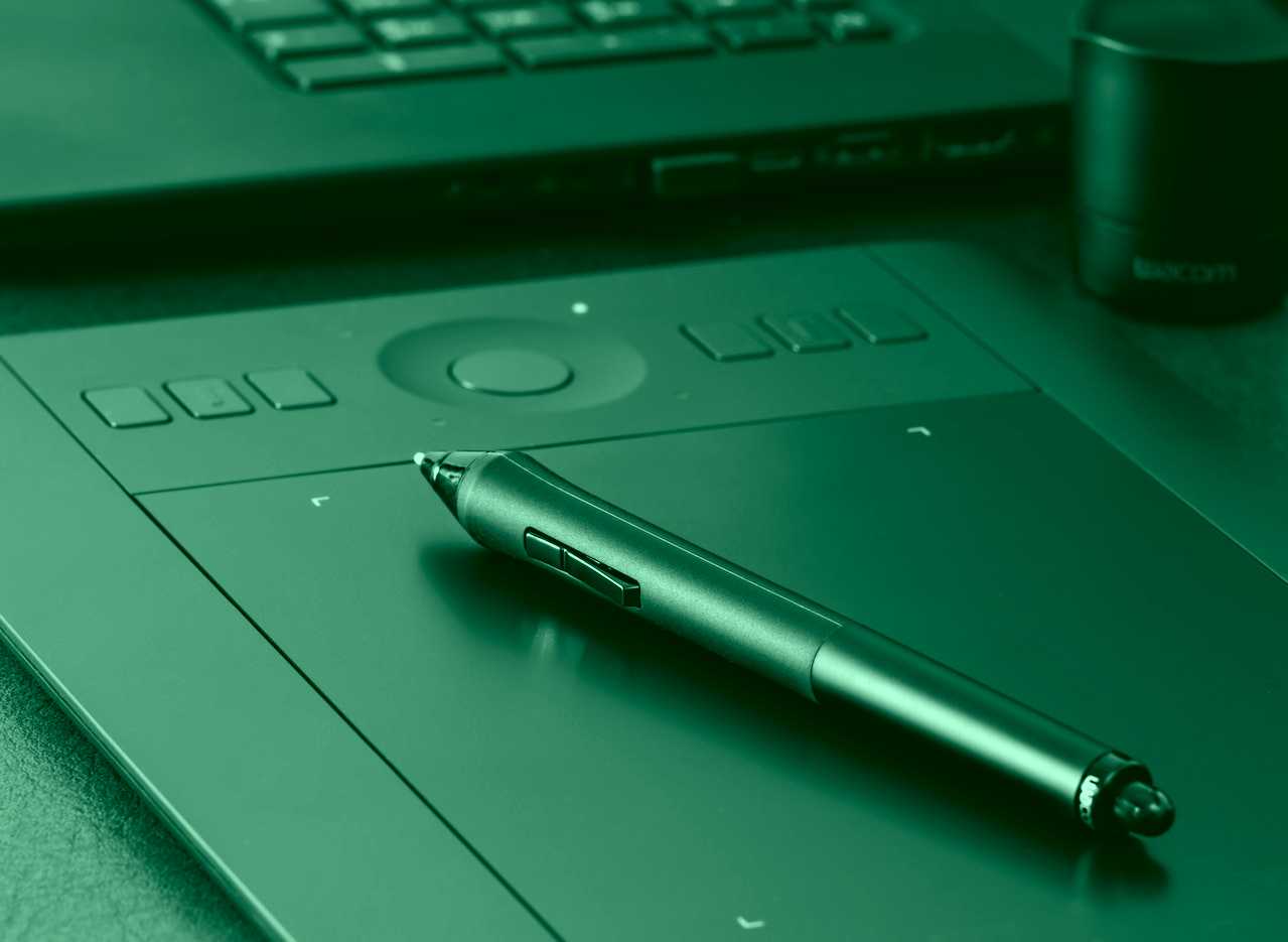 ¿Cómo elegir entre una agencia de diseño web generalista o especializada en mi industria?